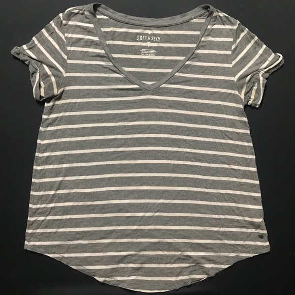 Striped AE v-cut shirt - Picture 1 of 2